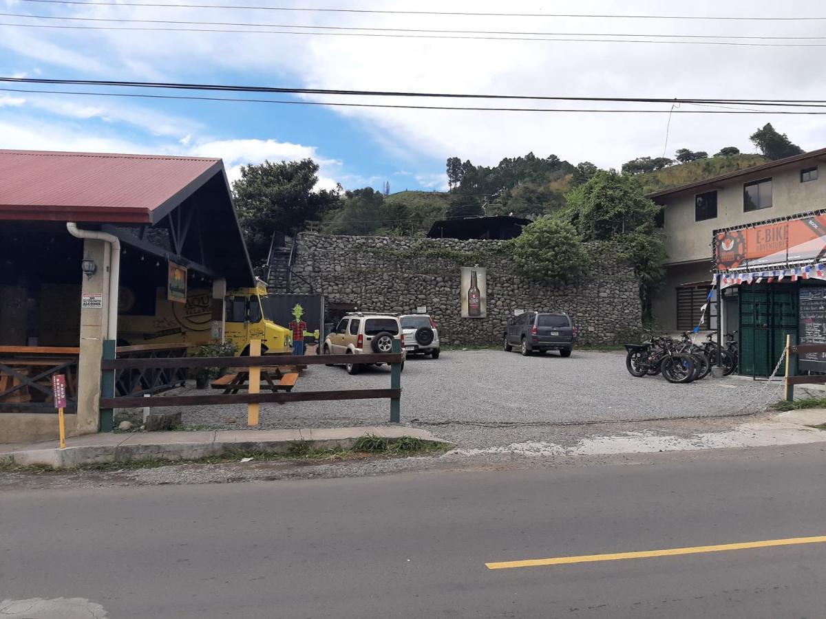 Blasina Beer Hostel Boquete Exterior photo